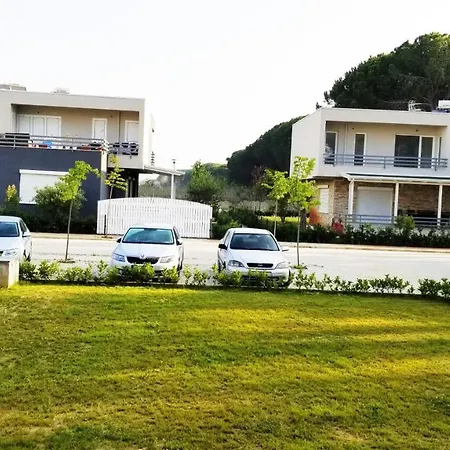 Reina With Private Garden At Lura 2, Gjiri Lalzit Fushe-Drac